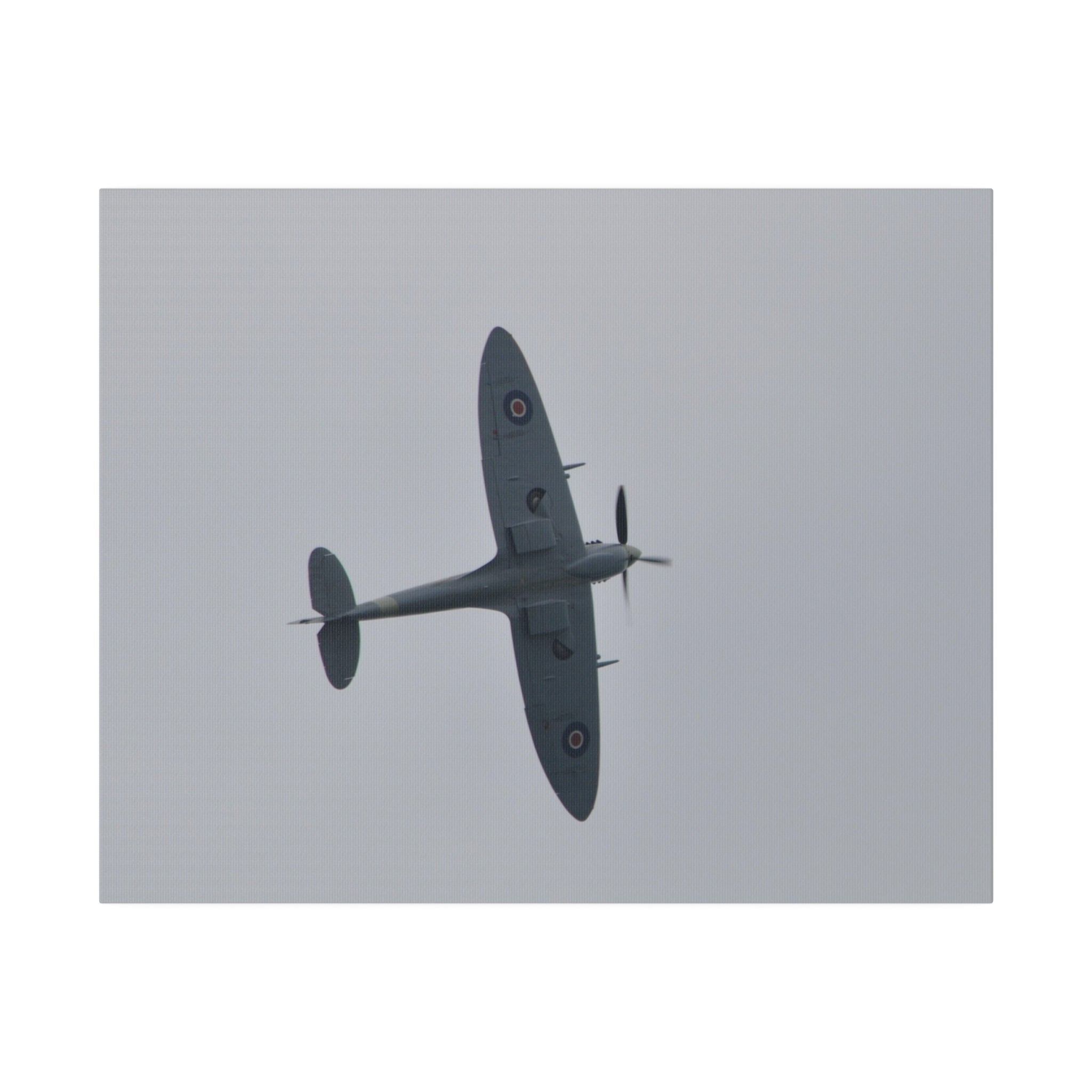 Spitfire MK Vc AR501 - Banking Left Close Up Canvas Print - The Trio Synergize Group